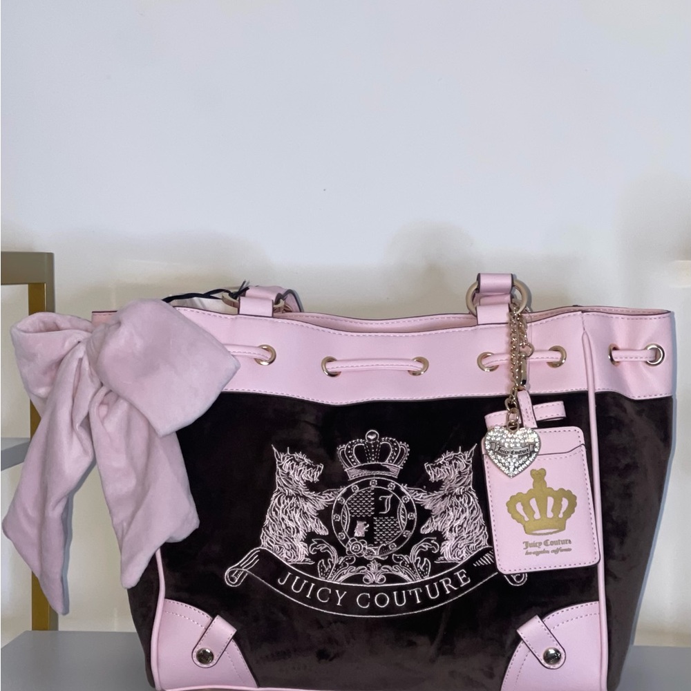 Juicy Couture Scottie Daydreamer Tote